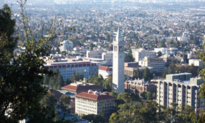 UC-Berkeley-campus-overview-from-hills.h.jpg - Wikimedia Commons
